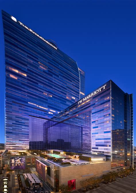The food, 360-view, lovely rooftop swimming pool and superb atmosphere makes The Roof on Kimpton Hotel Wilshire very popular, and also one of the best hotels with rooftop pools <strong>in Los Angeles</strong>. . Marriott downtown los angeles